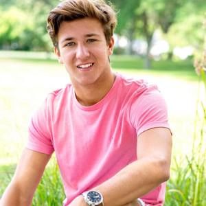 Meet your Posher, Adam